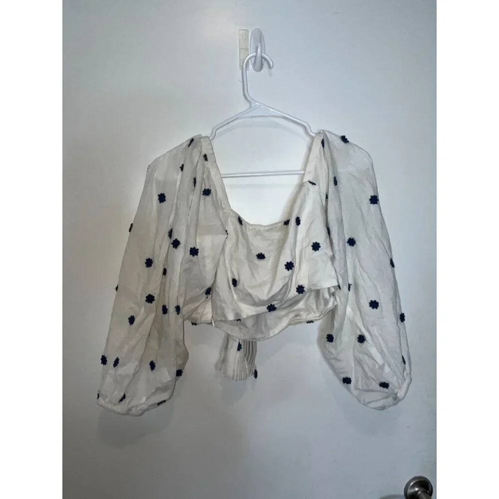 Farm Rio Anthropologie Bow front crop top white blue flower L summer beach